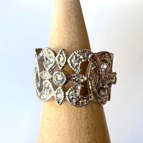 Filagree Ring sz 6, sparkle rhinestone silver - Picture 8 of 8
